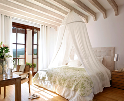 Canopy bedroom design