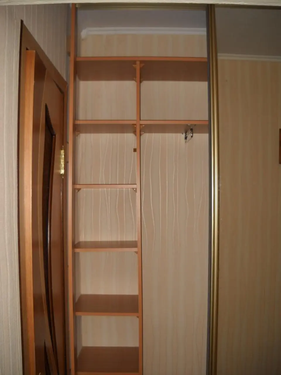 Шкаф купе узкий