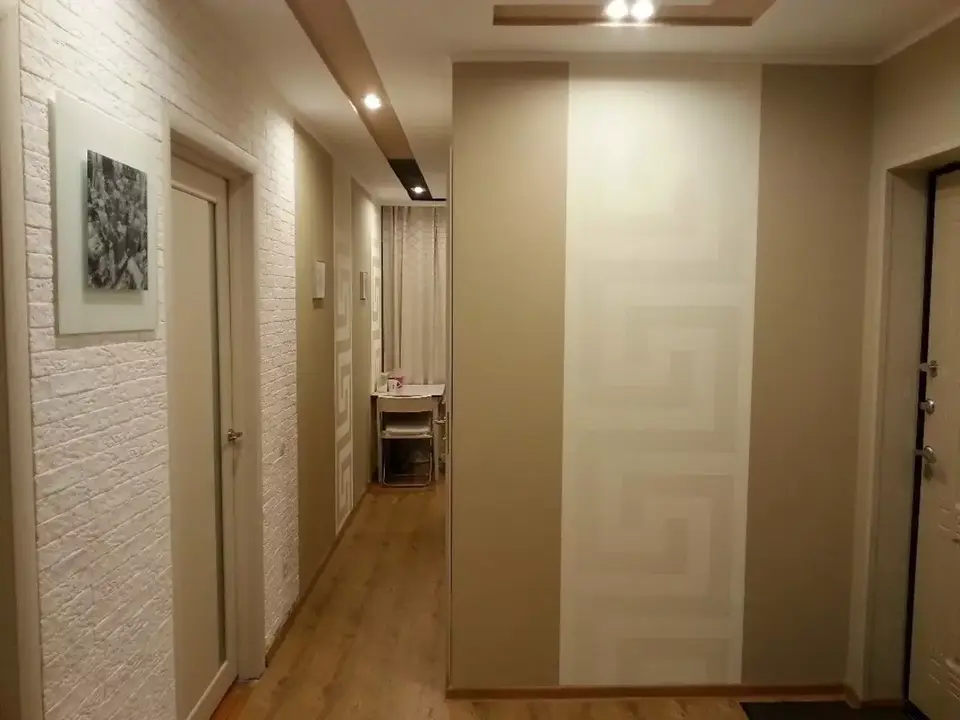 Hallway decoration