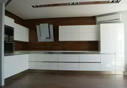 Oshxonaning gorizontal fotosurati
