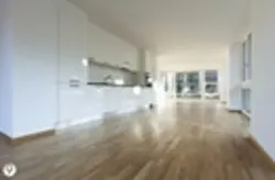 Empty kitchen photo