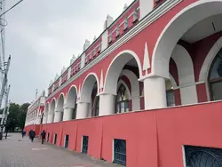Категория Гостиные