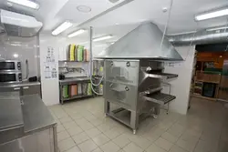 Photo of pizzeria kitchen