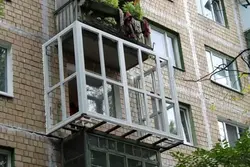 Вынас лоджыі фота