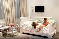 Бородинаның жатын бөлмесінің суреті