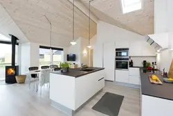 One-Story Kitchens Photos