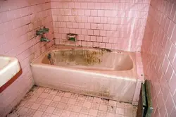 Rusty Bathroom Photo