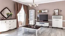 Tiffany living room photo