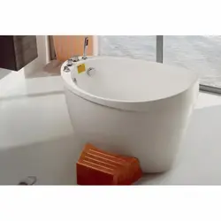 Глыбокая ванная фота