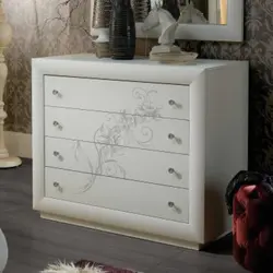 Camilla bedroom photo