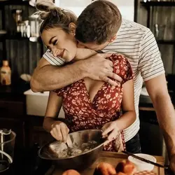 Photo of a couple in the kitchen