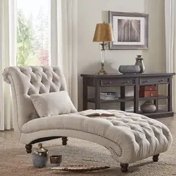 Qonaq Otağındakı Divan Şəkli