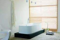 Bathtub with pedestal photo