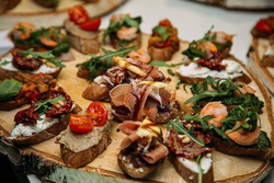Фото таомҳои испанӣ tapas