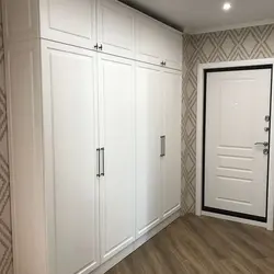 Hallways with milling photo