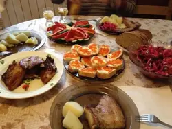 Кухни