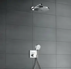 Ваннадағы суару ыдысының фотосы