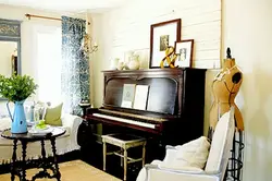 Pianino fotosurati bilan yashash xonasi