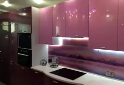 Жарқыраған фотосуреттері бар асүйлер