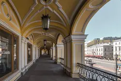 Гостиный двор фото снаружи