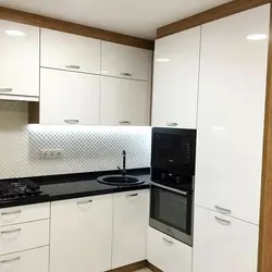 Parlaq qəhvəyi mətbəx fotoşəkili