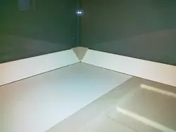 Kitchen edge photo
