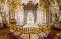 Спальня людовика 14 фото