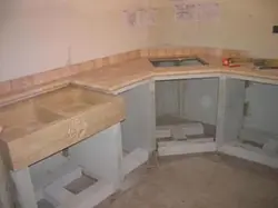 Кухня з блокаў фота