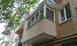 Küçədən lodjiya şəkli