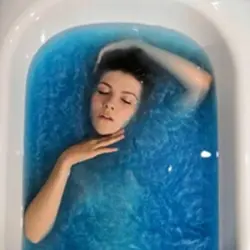 Shimmer photo for bath