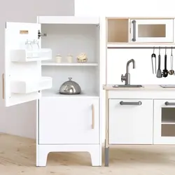 Акси ошхонаи кӯдаконаи IKEA