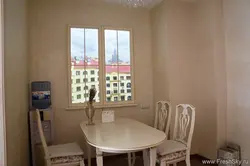 Фальш акно на кухні фота