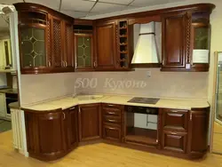 Фото угловых кухонь из массива