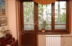 Деревянные окна на лоджии фото
