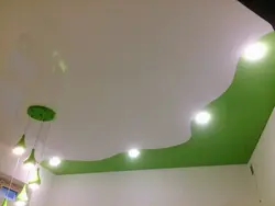 Шифтҳои каҷ дар акси ошхона