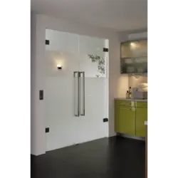 Шкляныя дзверы на кухню фота