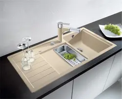 Танӯраи чап дар ошхона акс
