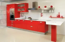 Кухня чырвоная з бэжавым фота