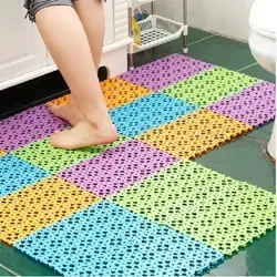 Rubber bath mats photo