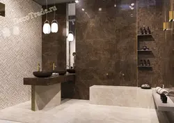 Vanna otağı fotoşəkilində tutqun çini plitələr