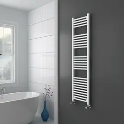 White Heated Towel Rail For Bathroom Photo