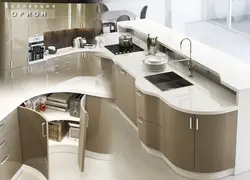 Кухни с закругленной столешницей фото