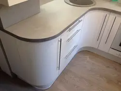 Kitchens with rounded countertops photo