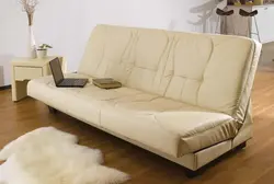 Qonaq otağında divan kitabı fotoşəkili