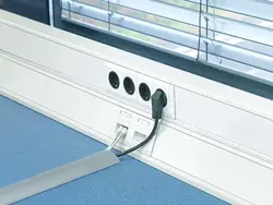 Mətbəxdəki kabel kanalı fotoşəkili