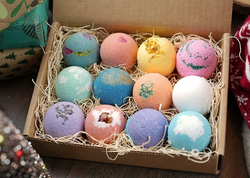 Set of bath bombs photo