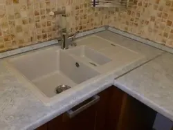 Mətbəx tezgahlarının dəyişdirilməsi fotoşəkili