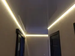 Светодиодная лента в прихожей фото