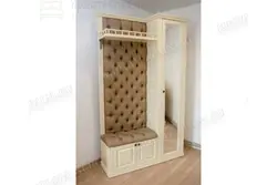 Qattiq yog'ochdan yasalgan koridor fotosurati