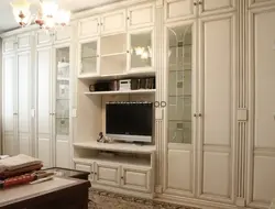 Светлый шкаф в гостиную фото